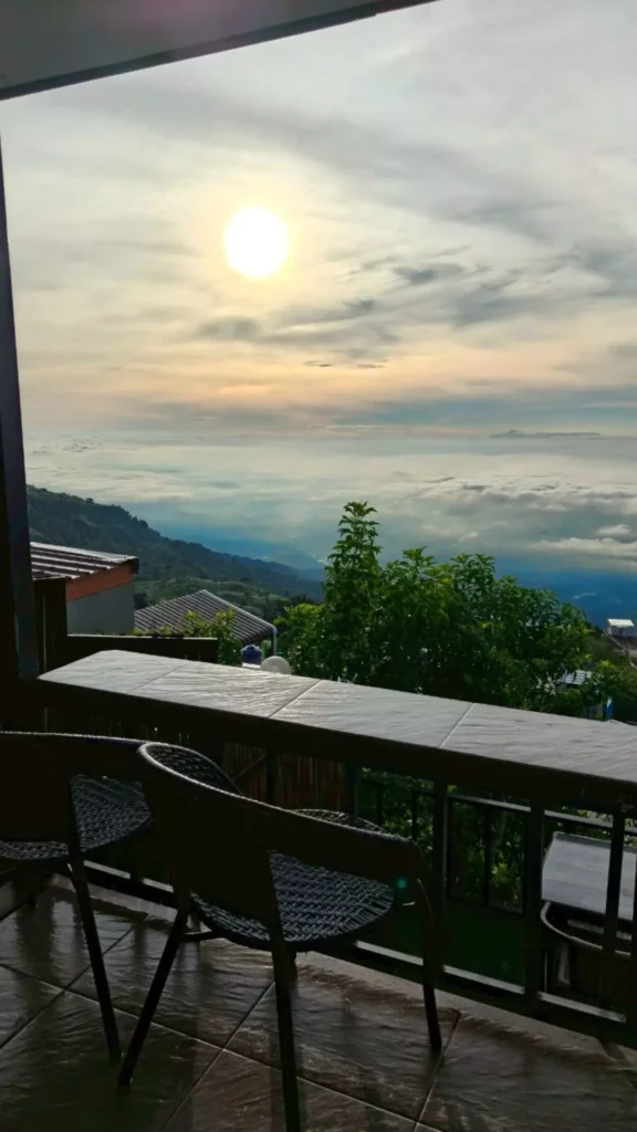 ห้องพักมีอ่างวิวสวยภูทับเบิก